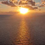 Mastora Seaside Apartamento *