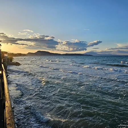 Mastora Seaside Daire *