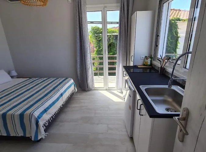 Διαμέρισμα Mastora Seaside *