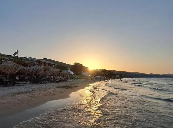 Mastora Seaside