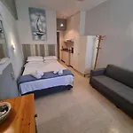 Mastora Seaside Apartament *