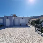 Apartament Mastora Seaside *