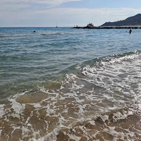 Mastora Seaside Daire Alykes (Zakynthos)